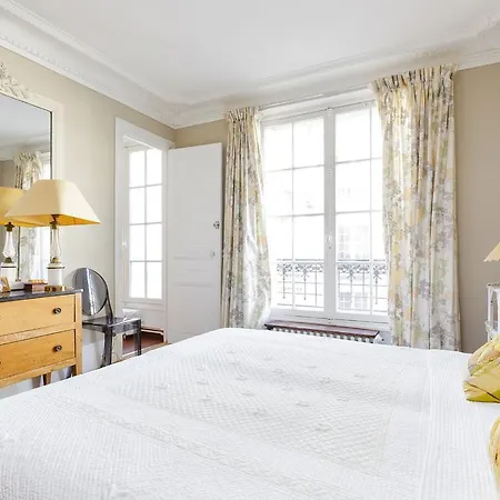 Daire Modern Near Trocadero Paris