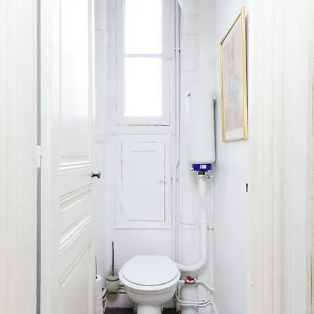 Daire Modern Near Trocadero *